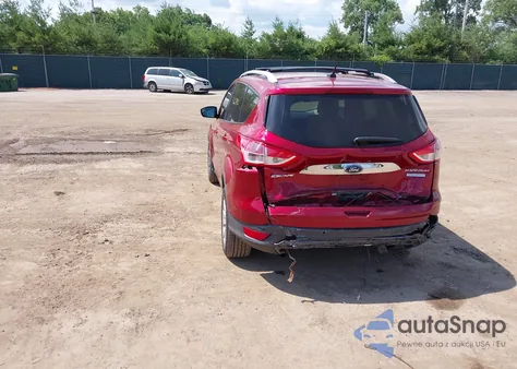 2014 Ford Escape Titanium z USA, uszkodzony, nr VIN 1FMCU0J95EUA74427
